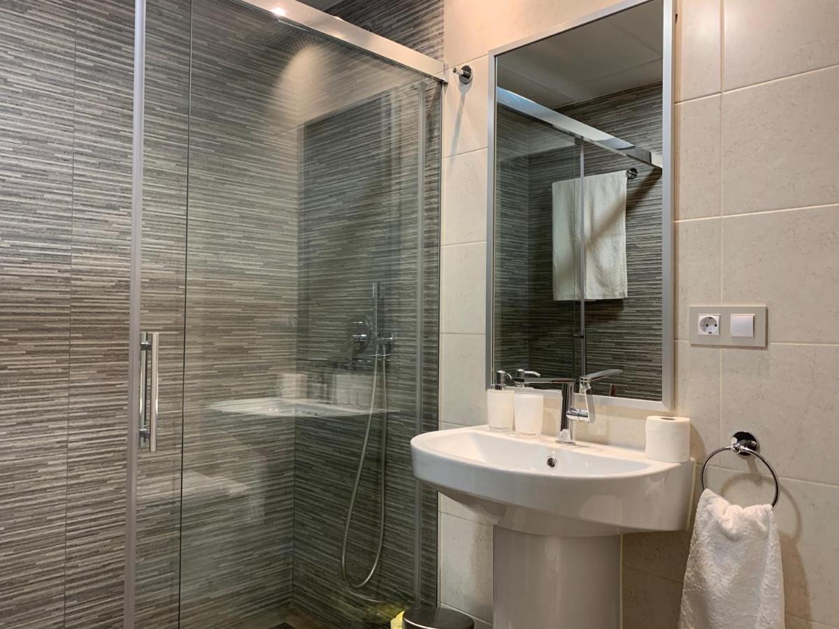 Apartamento De Lujo En Primera Linea De Playa Бенидорм Екстериор снимка