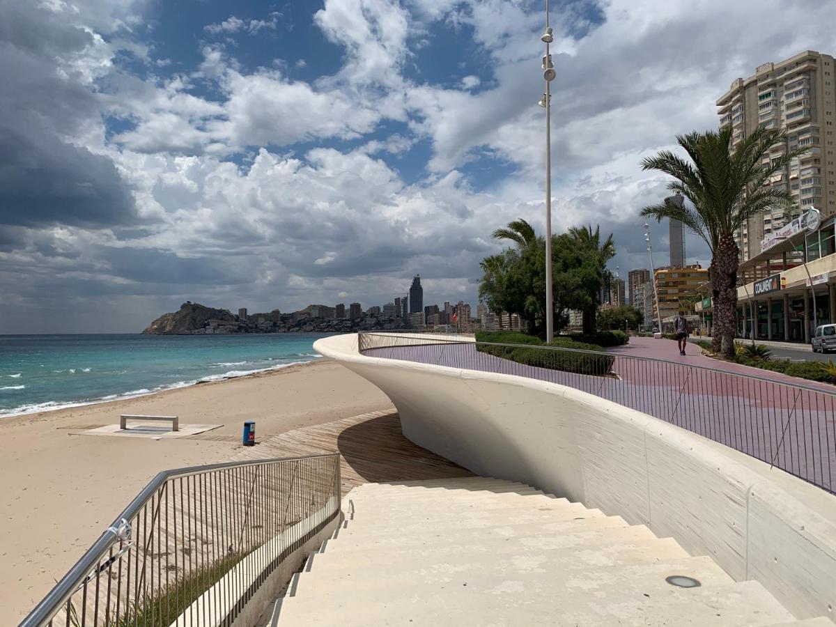 Apartamento De Lujo En Primera Linea De Playa Бенидорм Екстериор снимка